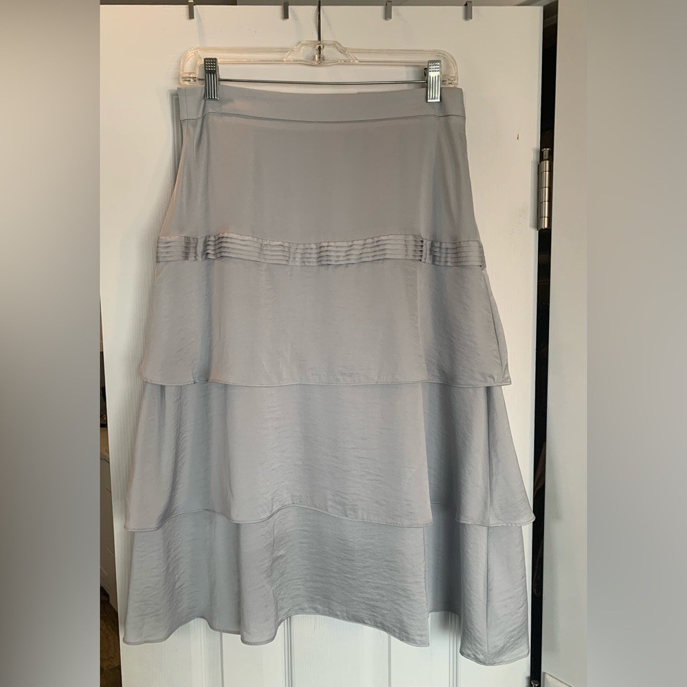 Banana Republic Silver A-Line Tiered Midi Skirt